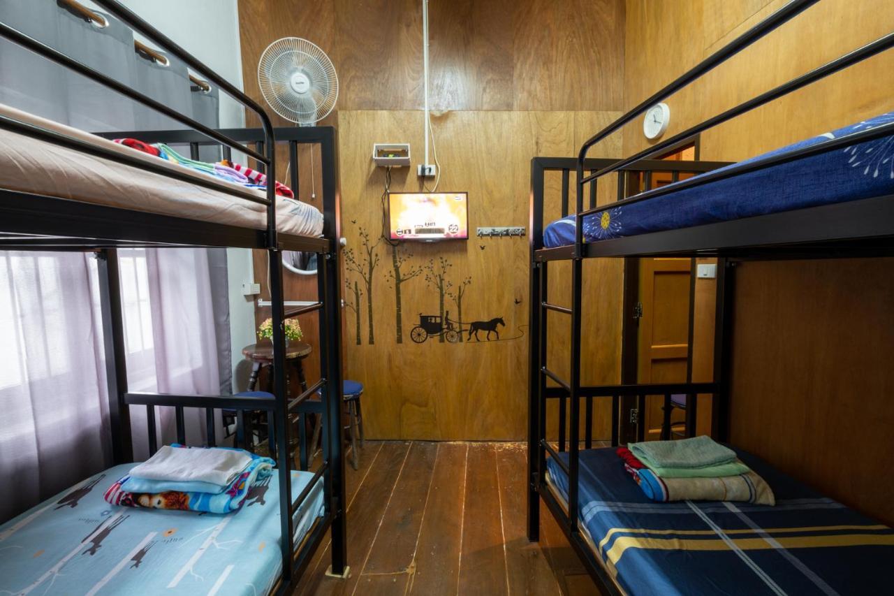 Hostel Sip N' Camp Bangkok Exteriér fotografie